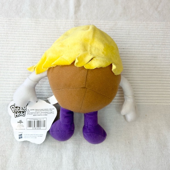 Hasbro Mr. Potato Head “Mrs. Potato Head” Plush Toy - Picture 4 of 10